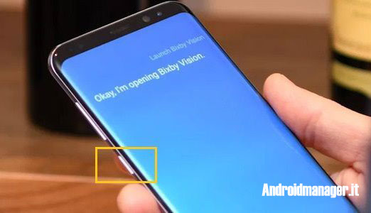 Come associare una azione diversa al tasto Bixby